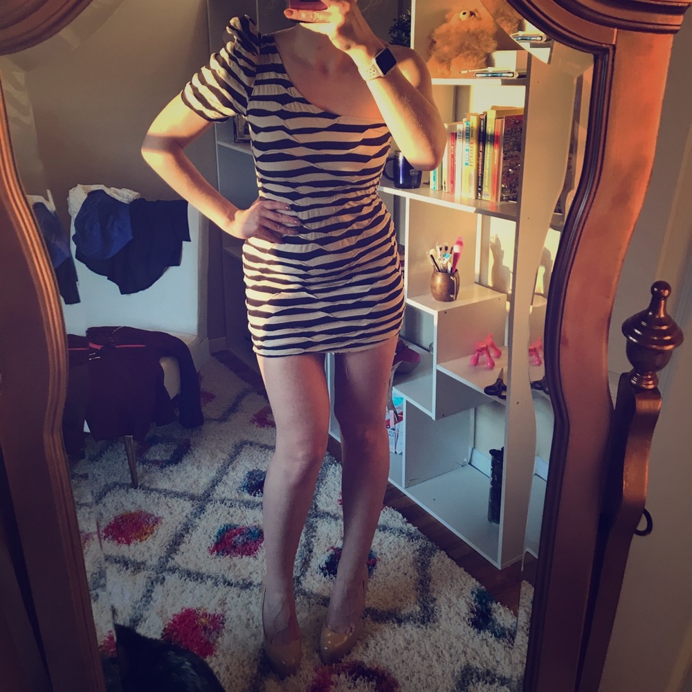 Texture Mini Dress 💫